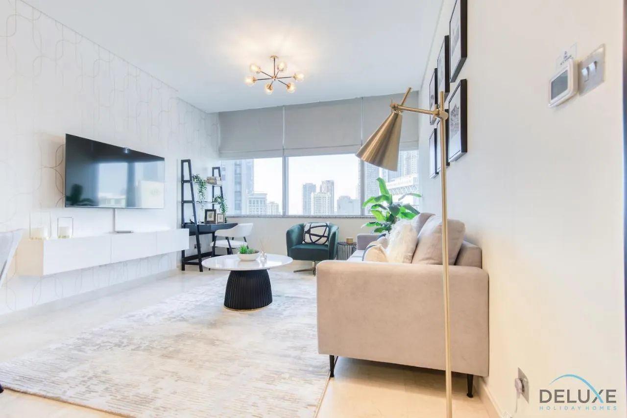 Best Deal Elegant Studio With Balcony & Prime Location By Deluxe Holiday Homes Dubai Apartment