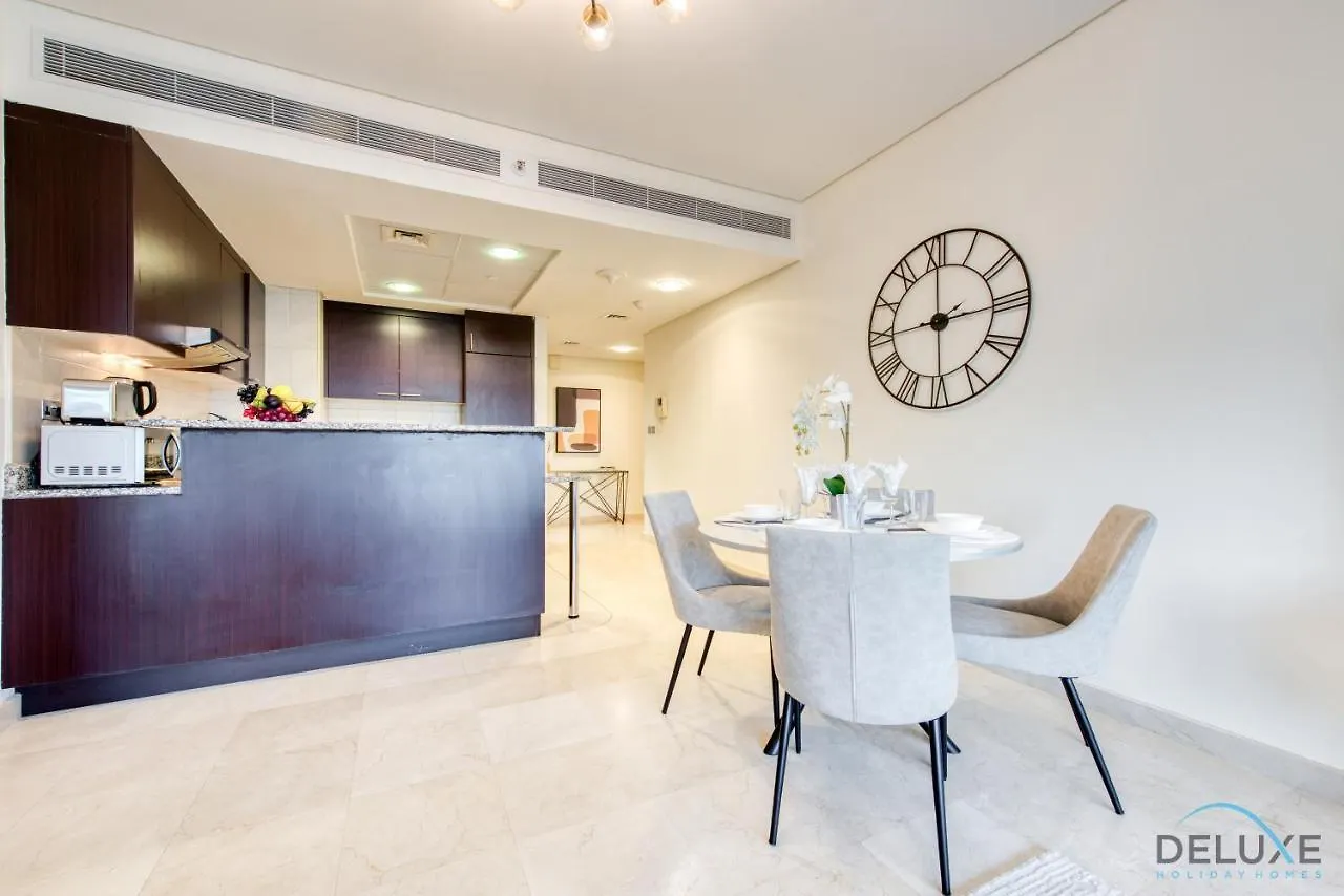 Best Deal Elegant Studio With Balcony & Prime Location By Deluxe Holiday Homes Dubaj